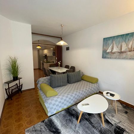 Apartments Sestan Novalja Eksteriør billede