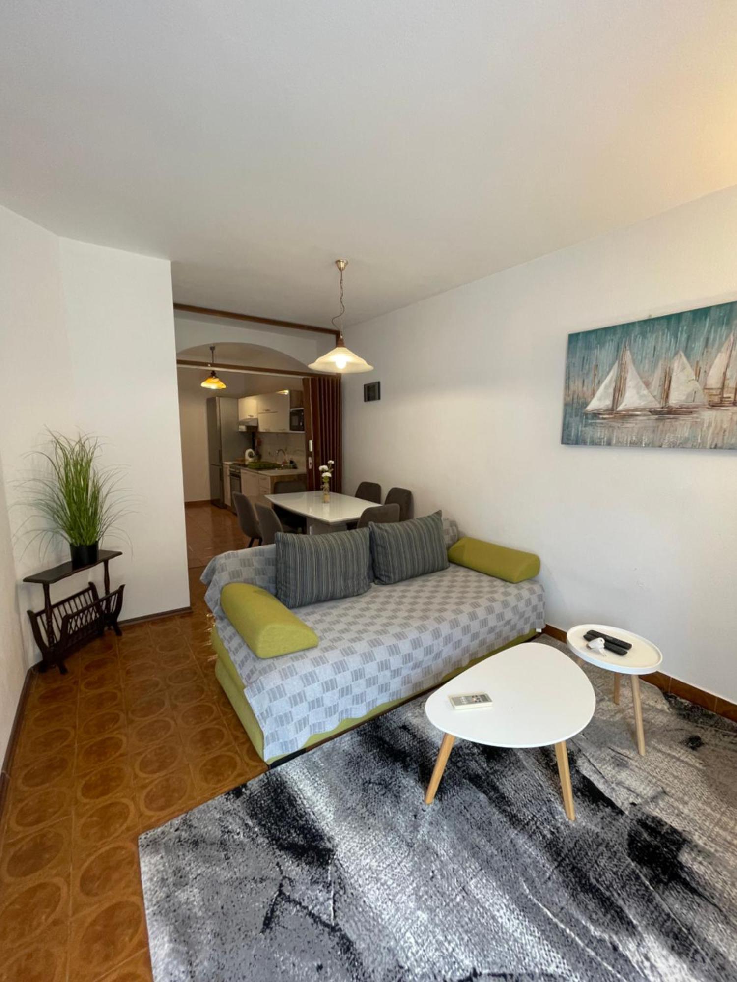 Apartments Sestan Novalja Eksteriør billede